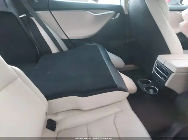 5YJSA1E22HF231257 2017 TESLA MODEL S - Image 8