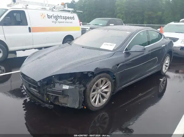 5YJSA1E22HF232022 2017 TESLA MODEL S - Image 2