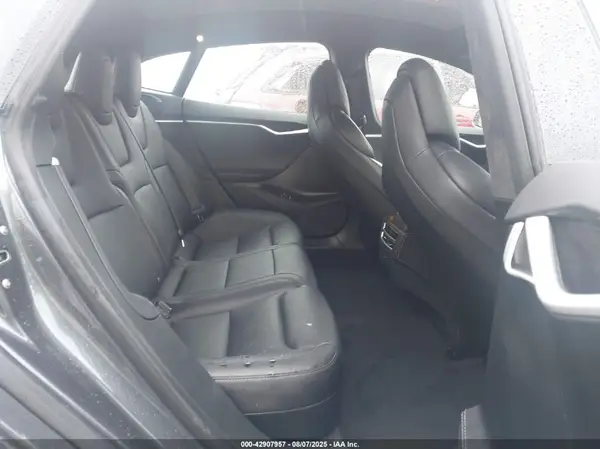 5YJSA1E22HF232022 2017 TESLA MODEL S - Image 8