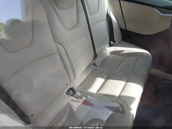 5YJSA1E22JF245245 2018 TESLA MODEL S - Image 8