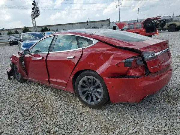 5YJSA1E22JF248274 2018 TESLA MODEL S - Image 2