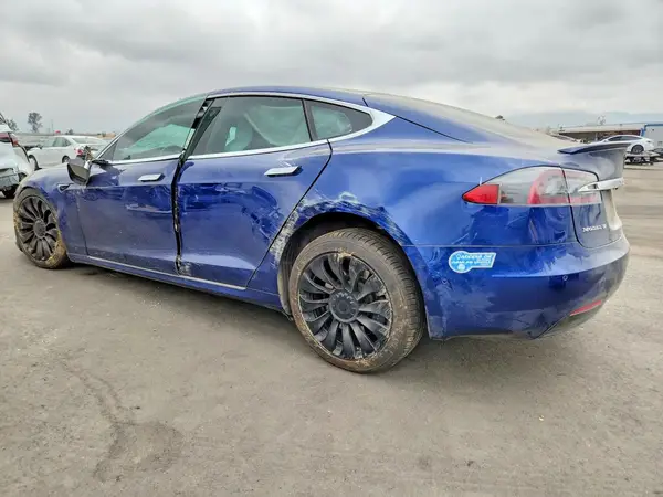 5YJSA1E22JF248386 2018 TESLA MODEL S - Image 2