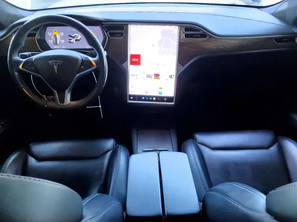 5YJSA1E22JF248419 2018 TESLA MODEL S - Image 8