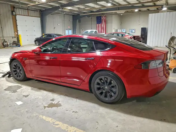 5YJSA1E22JF257816 2018 TESLA MODEL S - Image 2