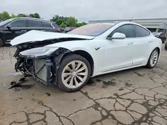 5YJSA1E22JF258299 2018 TESLA MODEL S