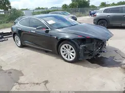 5YJSA1E22JF260893 2018 TESLA MODEL S