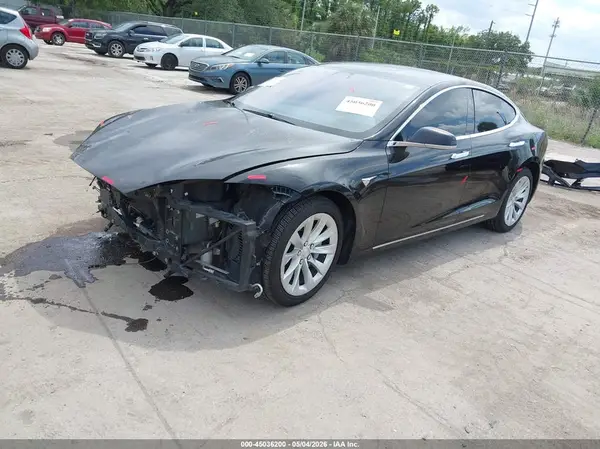 5YJSA1E22JF260893 2018 TESLA MODEL S - Image 2