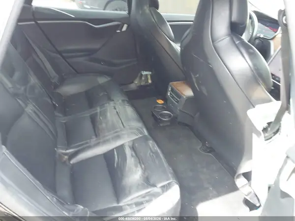 5YJSA1E22JF260893 2018 TESLA MODEL S - Image 8