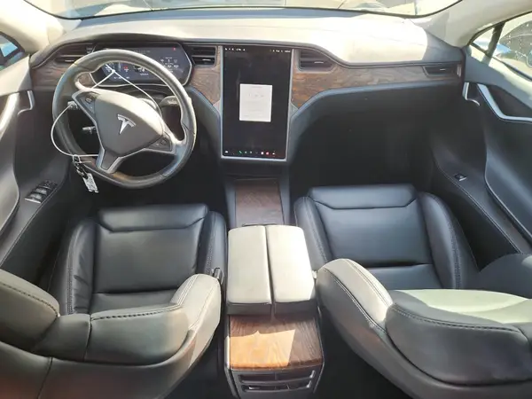 5YJSA1E22JF267066 2018 TESLA MODEL S - Image 8