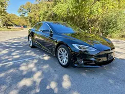 5YJSA1E22JF268749 2018 TESLA MODEL S
