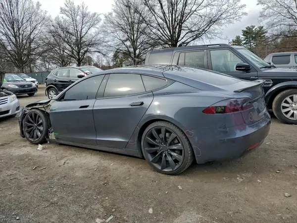 5YJSA1E22JF269206 2018 TESLA MODEL S - Image 2