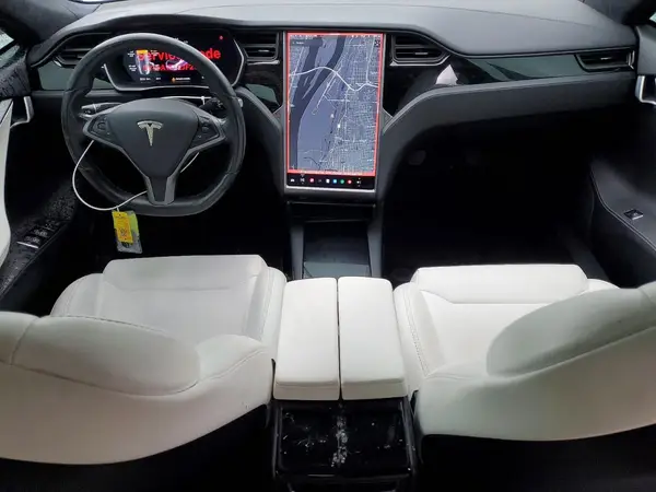 5YJSA1E22JF269724 2018 TESLA MODEL S - Image 8