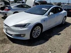 5YJSA1E22JF271733 2018 TESLA MODEL S
