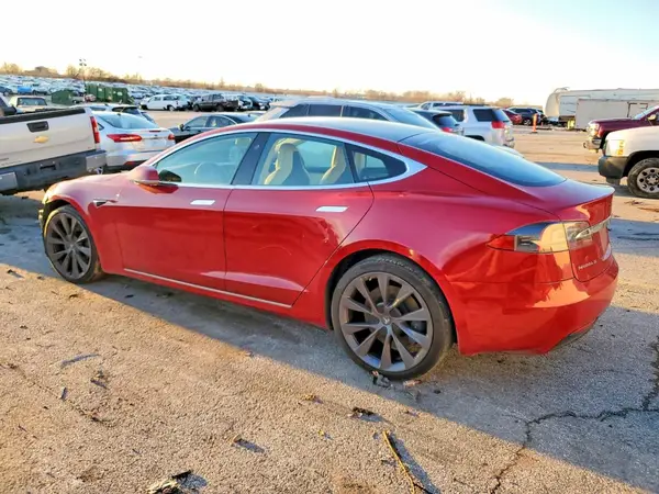 5YJSA1E22JF272476 2018 TESLA MODEL S - Image 2