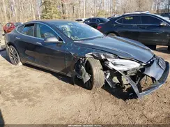 5YJSA1E22JF272722 2018 TESLA MODEL S