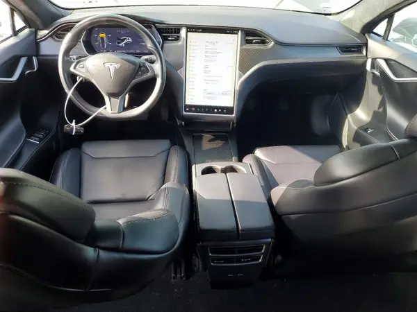 5YJSA1E22JF273983 2018 TESLA MODEL S - Image 8