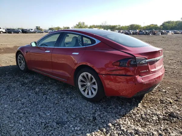 5YJSA1E22JF275331 2018 TESLA MODEL S - Image 2