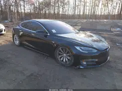 5YJSA1E22JF277127 2018 TESLA MODEL S