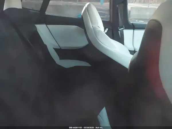 5YJSA1E22JF277127 2018 TESLA MODEL S - Image 8