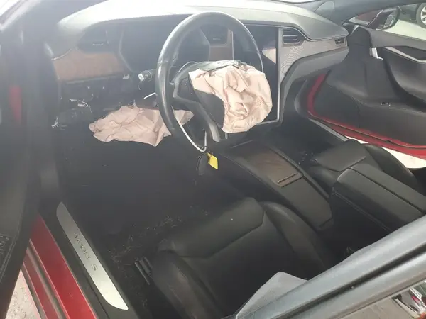 5YJSA1E22JF277404 2018 TESLA MODEL S - Image 8