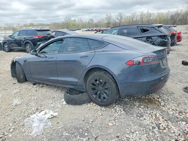 5YJSA1E22JF284000 2018 TESLA MODEL S - Image 2