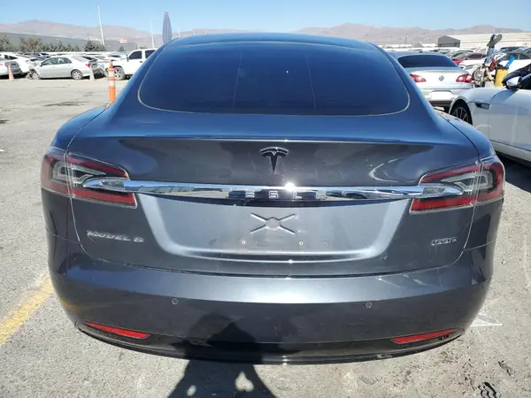 2018 TESLA MODEL S auction photo 6