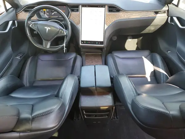 5YJSA1E22JF284885 2018 TESLA MODEL S - Image 8