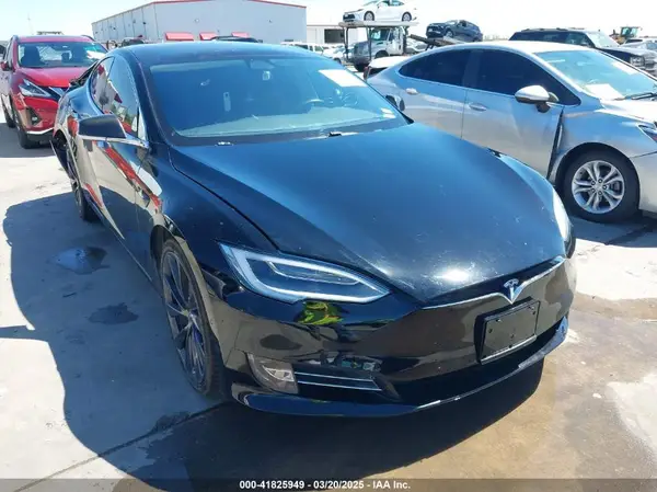 5YJSA1E22JF289195 2018 TESLA MODEL S - Image 1