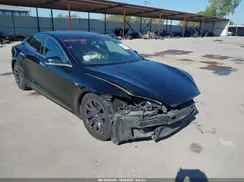 5YJSA1E22JF291612 2018 TESLA MODEL S