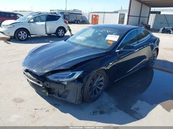 5YJSA1E22JF291612 2018 TESLA MODEL S - Image 2