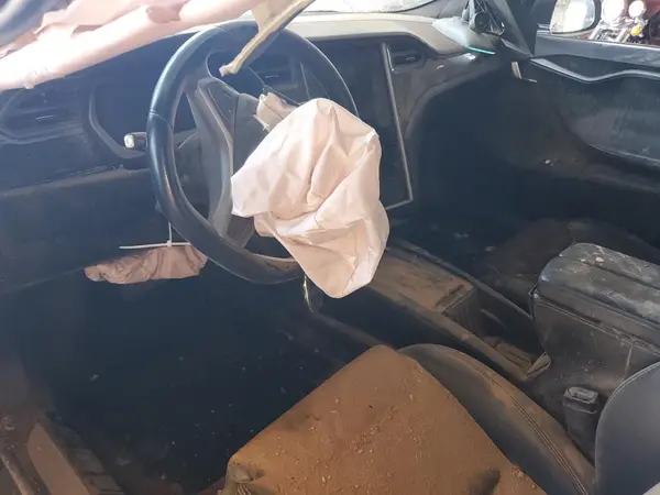 5YJSA1E22JF293697 2018 TESLA MODEL S - Image 8