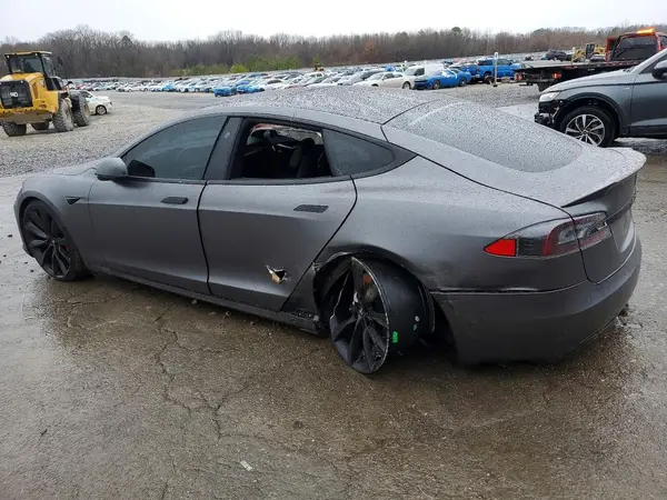 5YJSA1E22KF305140 2019 TESLA MODEL S - Image 2