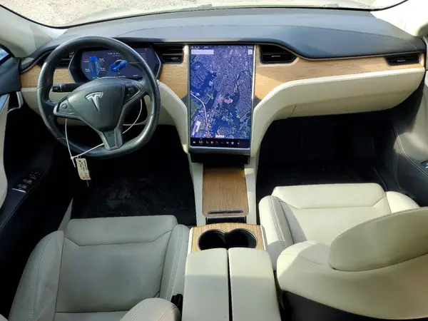5YJSA1E22KF330085 2019 TESLA MODEL S - Image 8