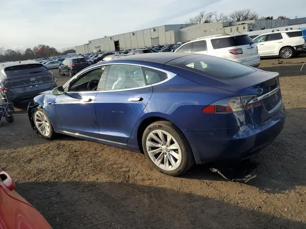 5YJSA1E22KF337229 2019 TESLA MODEL S - Image 2