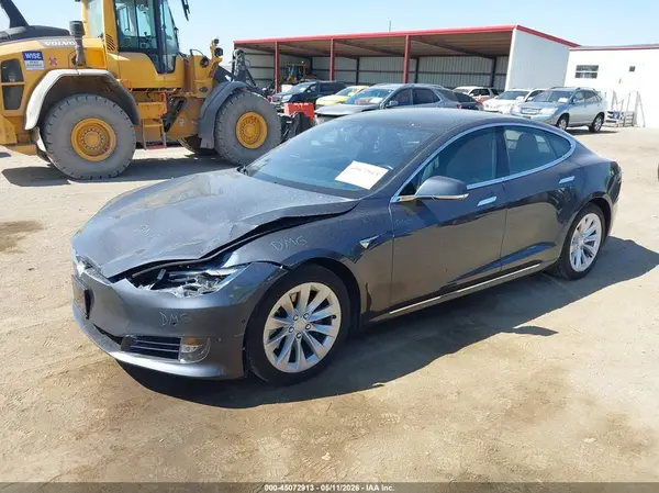 5YJSA1E22KF347601 2019 TESLA MODEL S - Image 2
