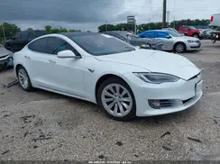 5YJSA1E22LF353562 2020 TESLA MODEL S