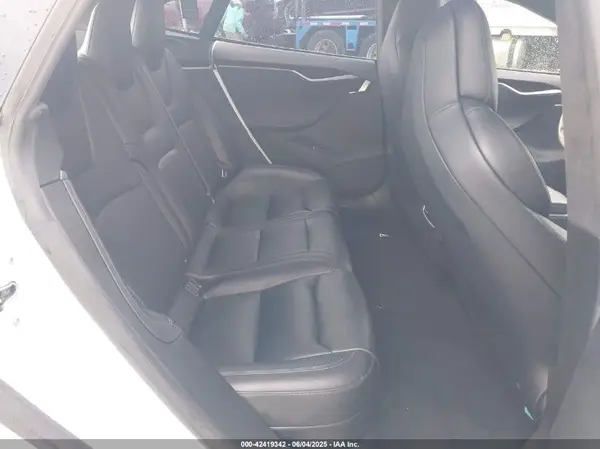 5YJSA1E22LF353562 2020 TESLA MODEL S - Image 8