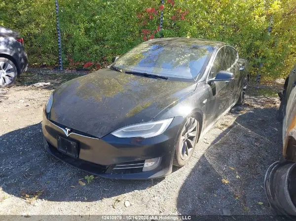 5YJSA1E22LF380292 2020 TESLA MODEL S - Image 2
