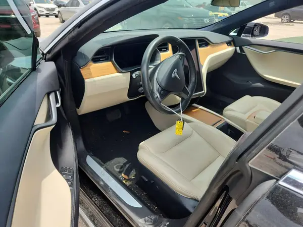 5YJSA1E22LF399943 2020 TESLA MODEL S - Image 8