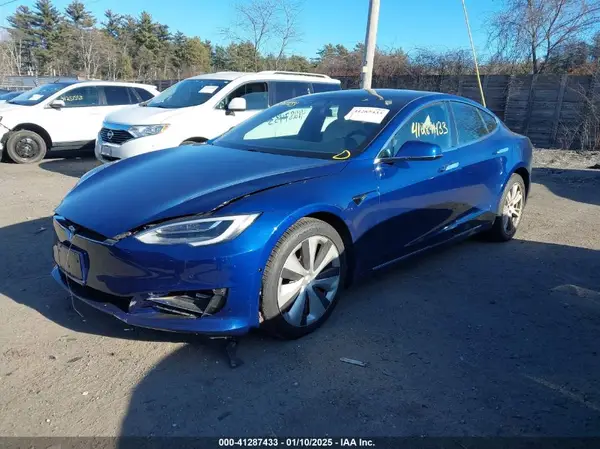 5YJSA1E22LF411900 2020 TESLA MODEL S - Image 2