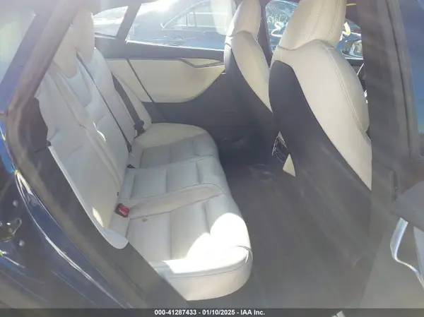 5YJSA1E22LF411900 2020 TESLA MODEL S - Image 8