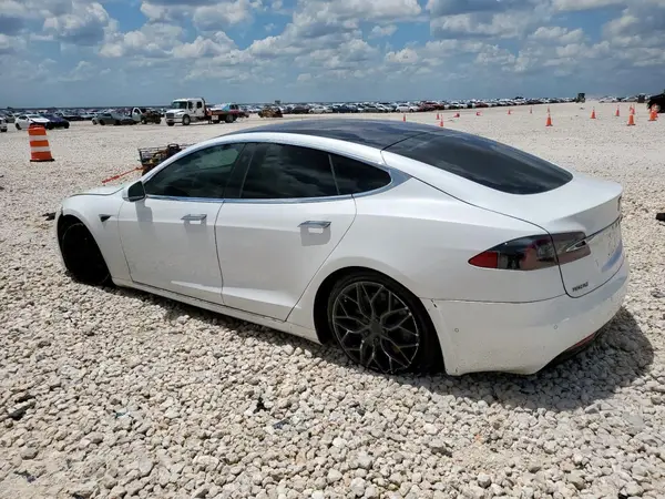 5YJSA1E22LF412724 2020 TESLA MODEL S - Image 2