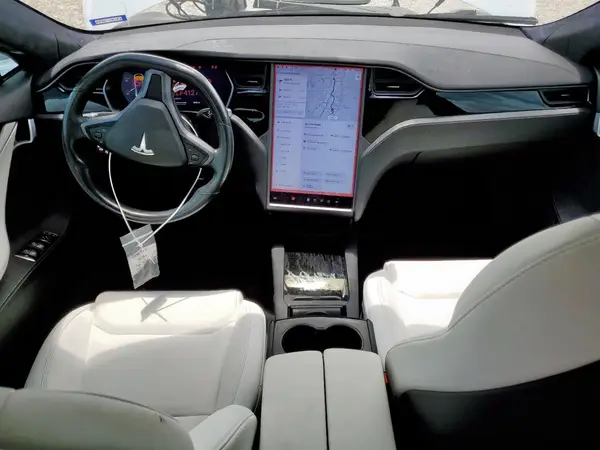5YJSA1E22LF412724 2020 TESLA MODEL S - Image 8