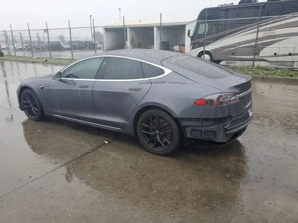 5YJSA1E22MF425832 2021 TESLA MODEL S - Image 2