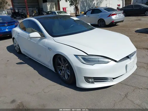 5YJSA1E22MF426303 2021 TESLA MODEL S