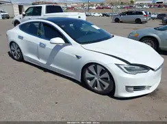 5YJSA1E22MF427760 2021 TESLA MODEL S