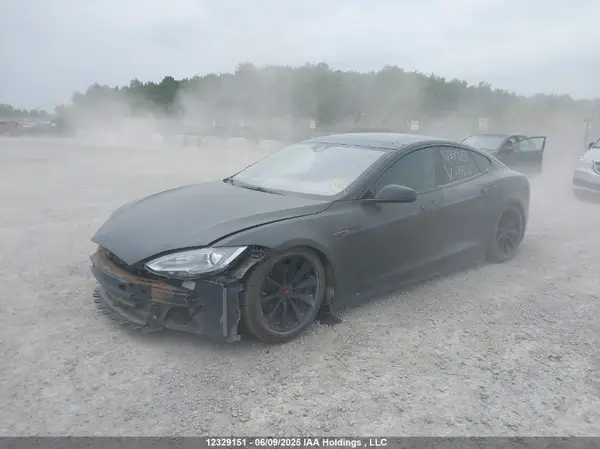 5YJSA1E23GF120540 2016 TESLA MODEL S - Image 2