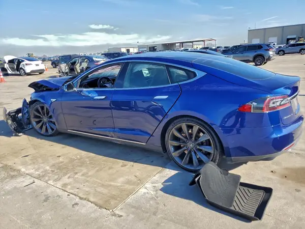 5YJSA1E23GF125799 2016 TESLA MODEL S - Image 2