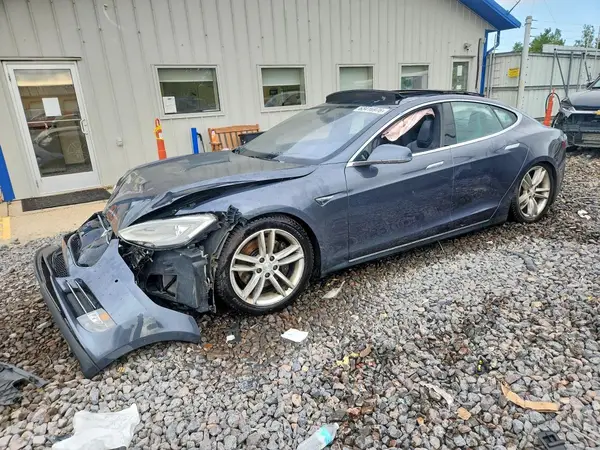 5YJSA1E23GF128444 2016 TESLA MODEL S - Image 1
