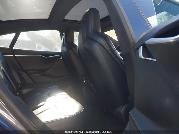 5YJSA1E23GF129903 2016 TESLA MODEL S - Image 8
